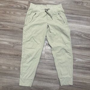 Athleta Beige Lightweight Nylon Hiking Activewear Joggers